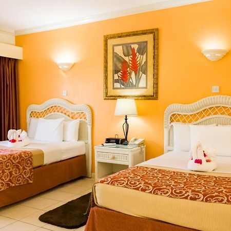 Bay Gardens Hotel Gros Islet Exterior foto
